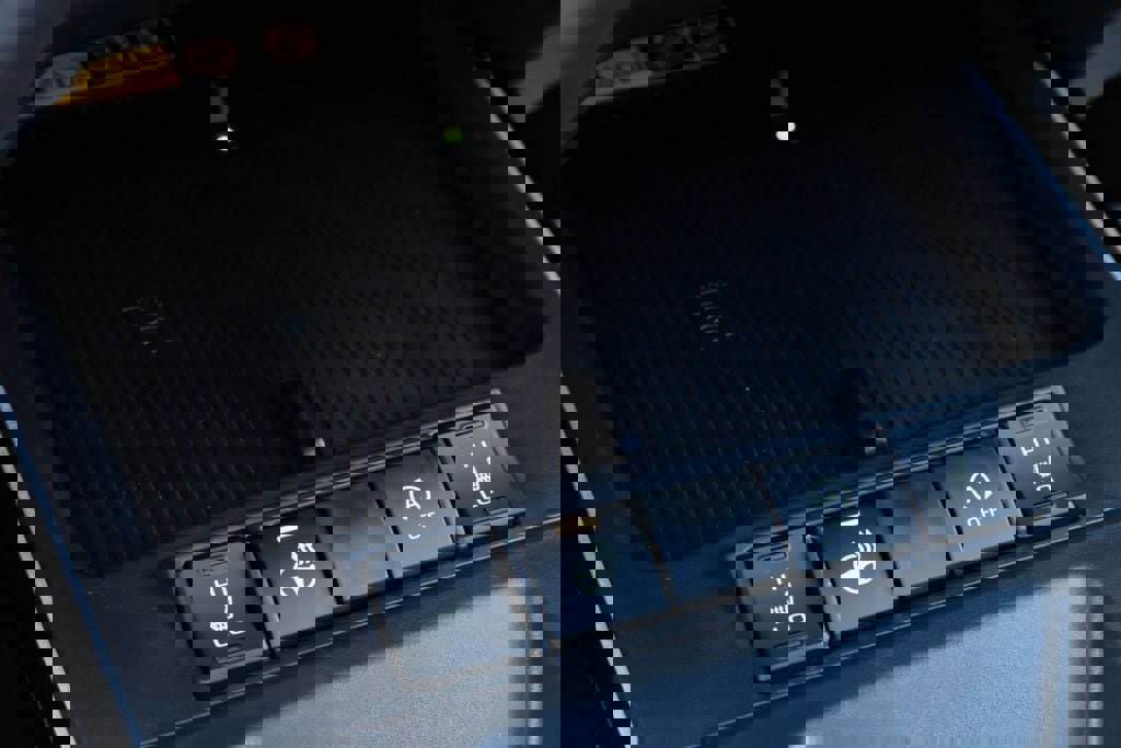 Certified 2026 Toyota Corolla Cross XLE w/ Convenience Package image 23