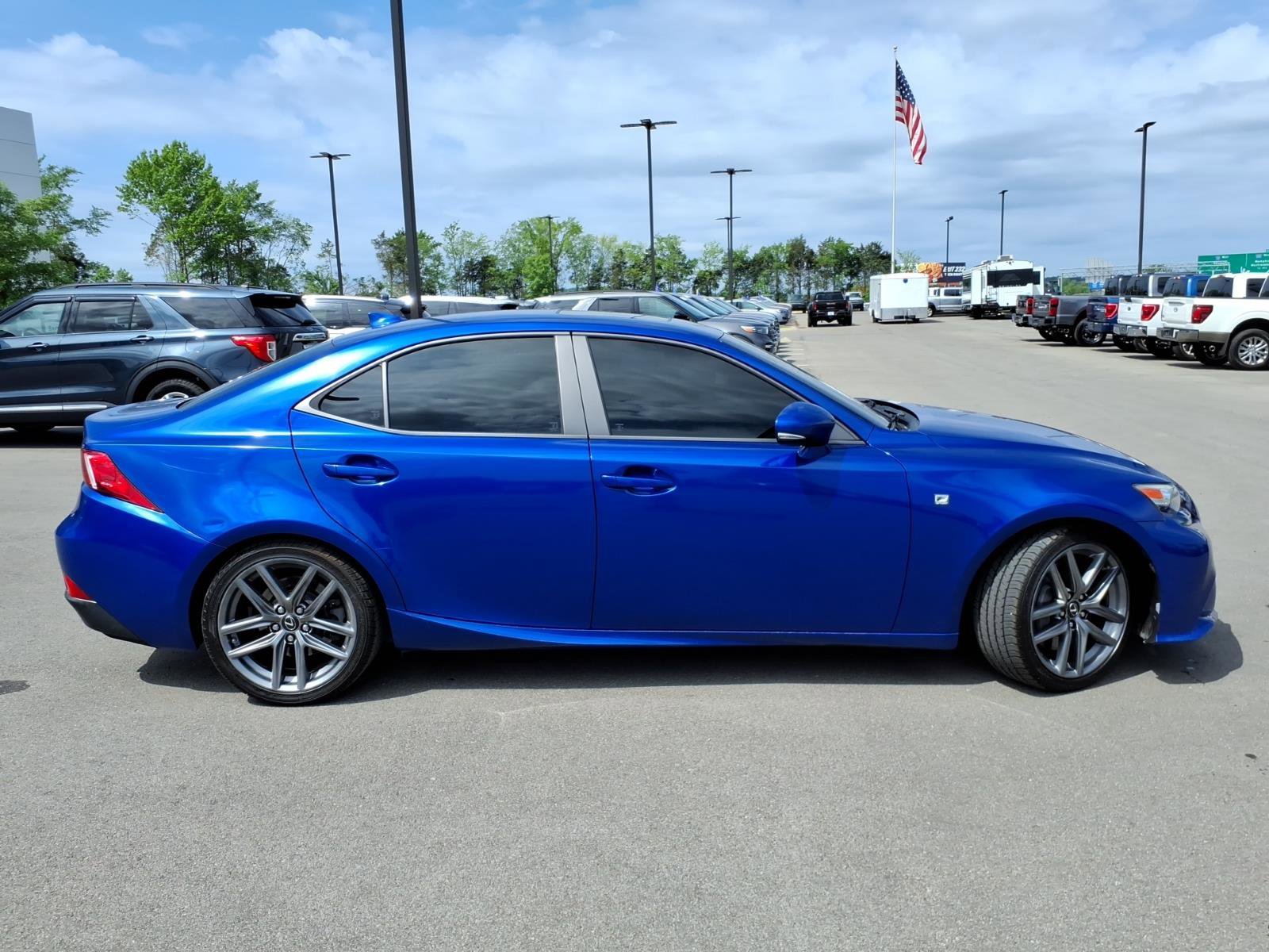 Used 2016 Lexus IS 200t RWD image 2