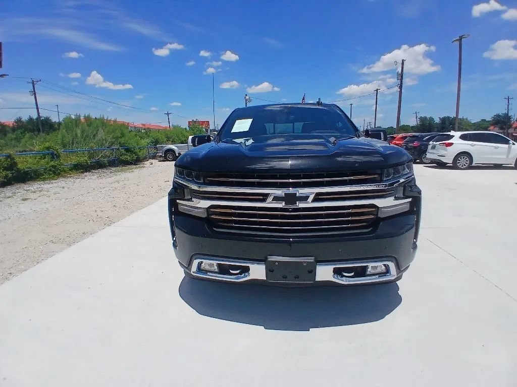 Used 2020 Chevrolet Silverado 1500 High Country w/ Technology Package AWD/4WD image 2
