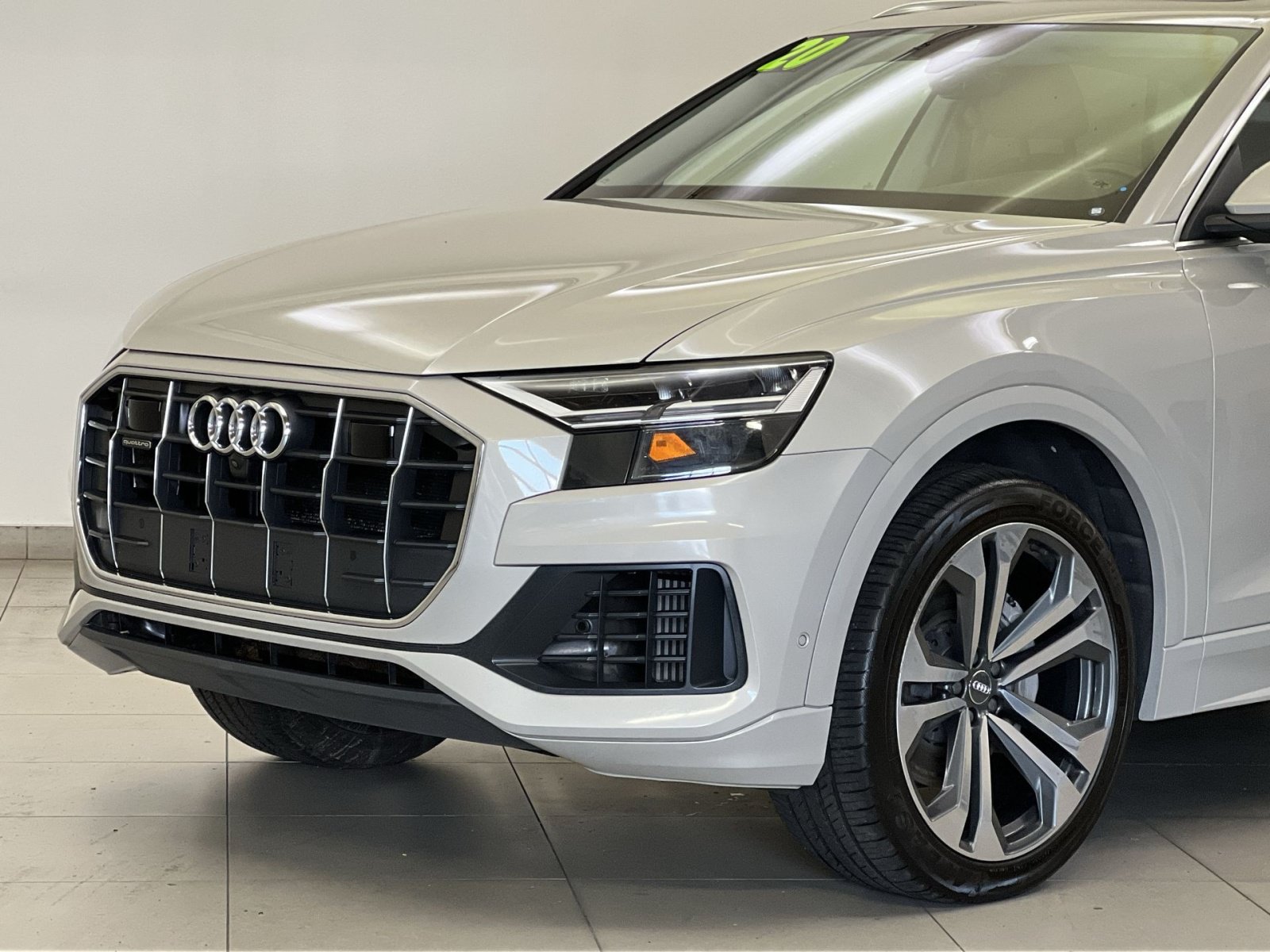 Used 2020 Audi Q8 Premium Plus AWD/4WD image 28