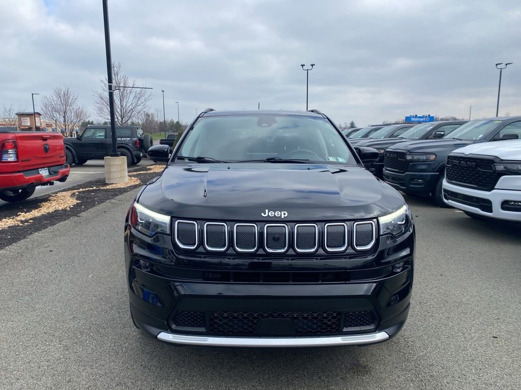 Used 2022 Jeep Compass Limited w/ Elite Group image 6