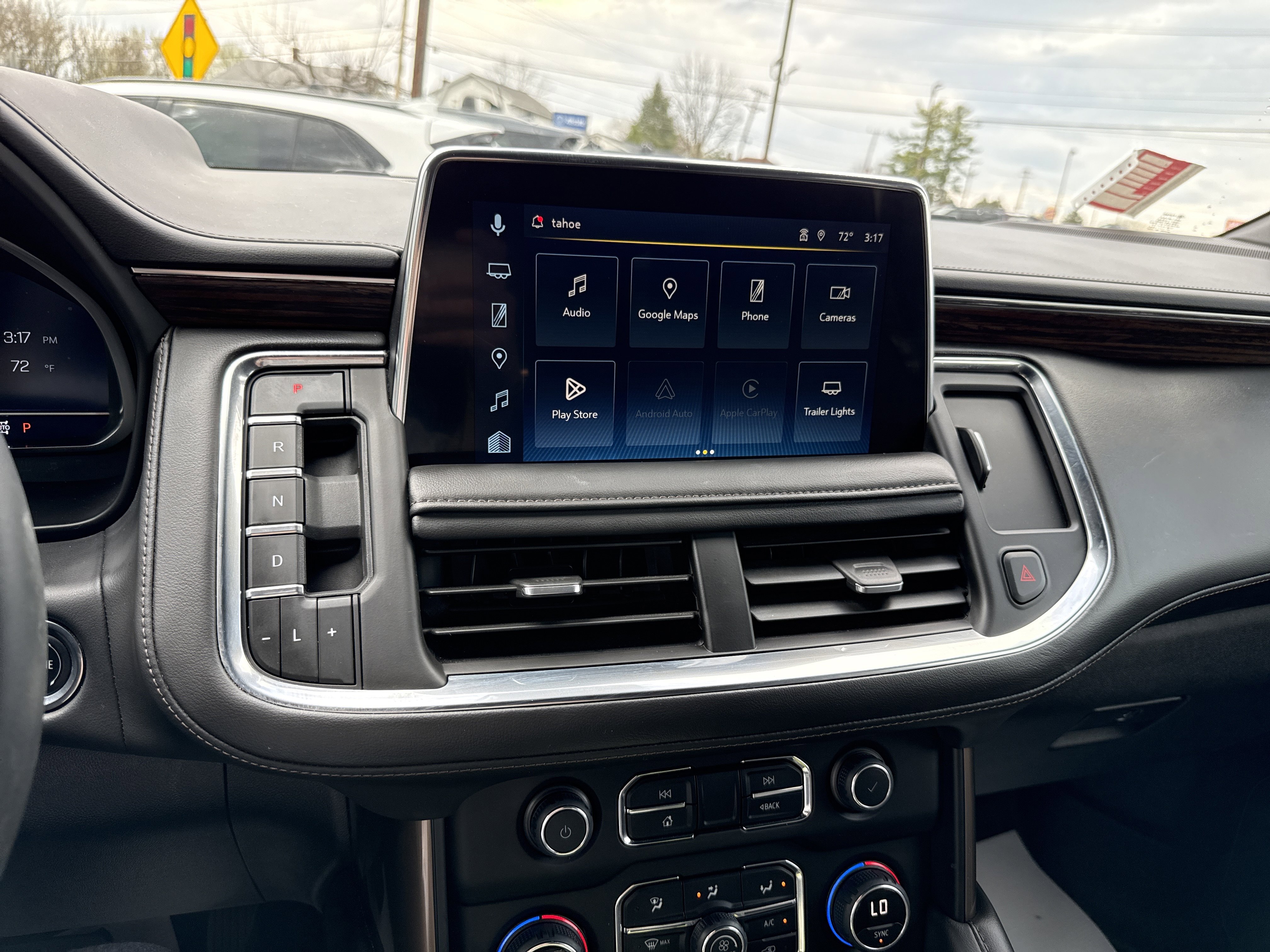 Used 2023 Chevrolet Tahoe High Country AWD/4WD image 23
