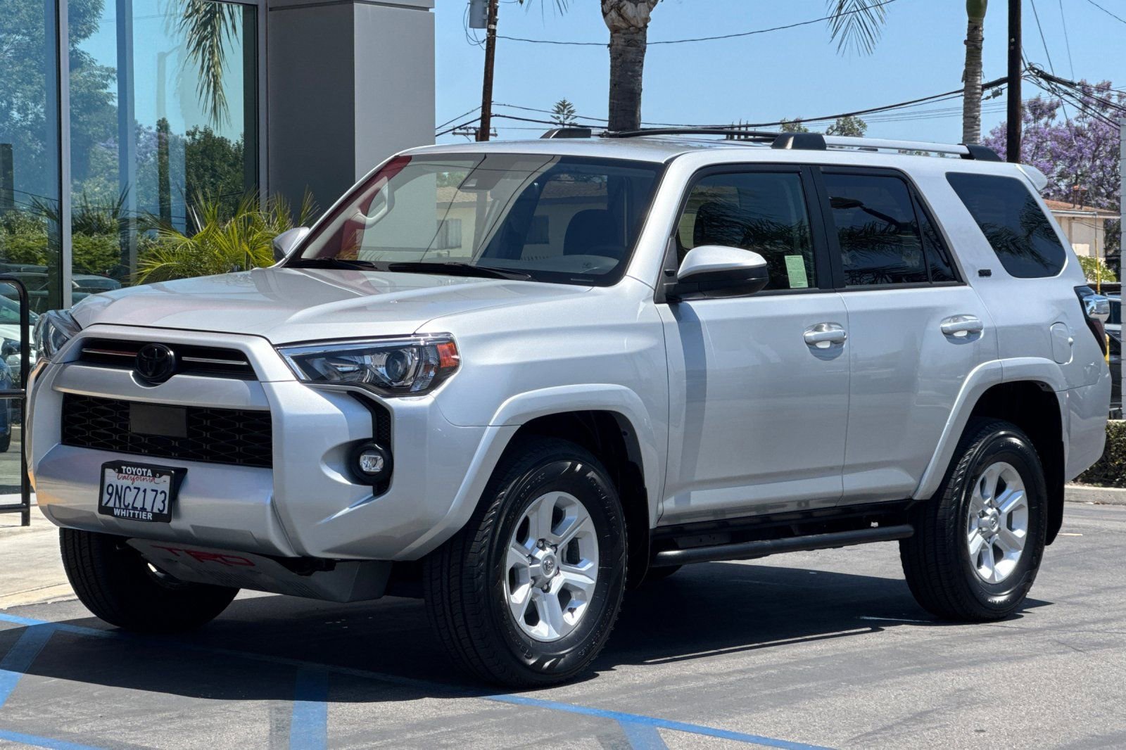 Used 2024 Toyota 4Runner SR5 AWD/4WD image 10