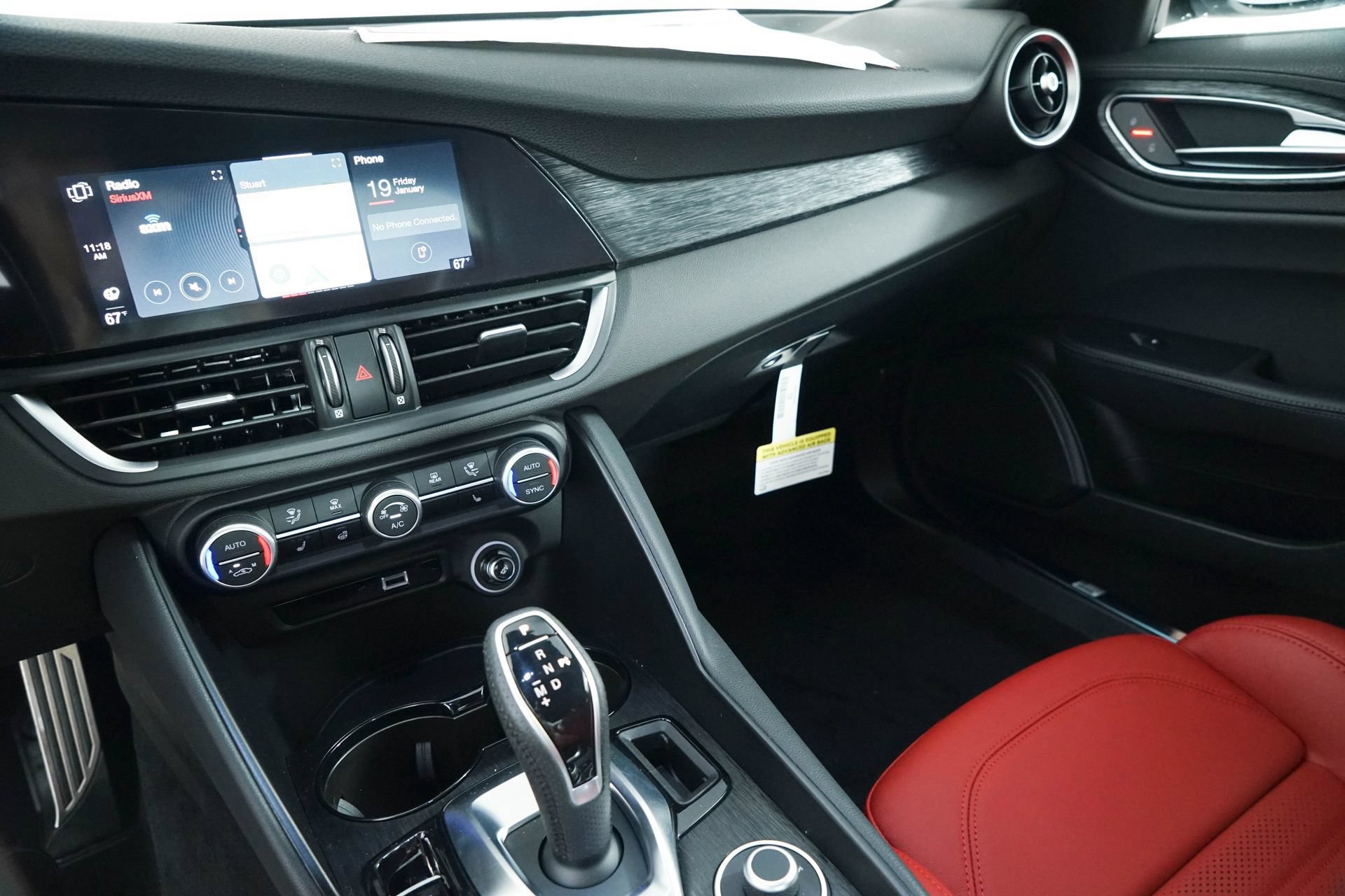 New 2024 Alfa Romeo Giulia Sprint RWD image 27