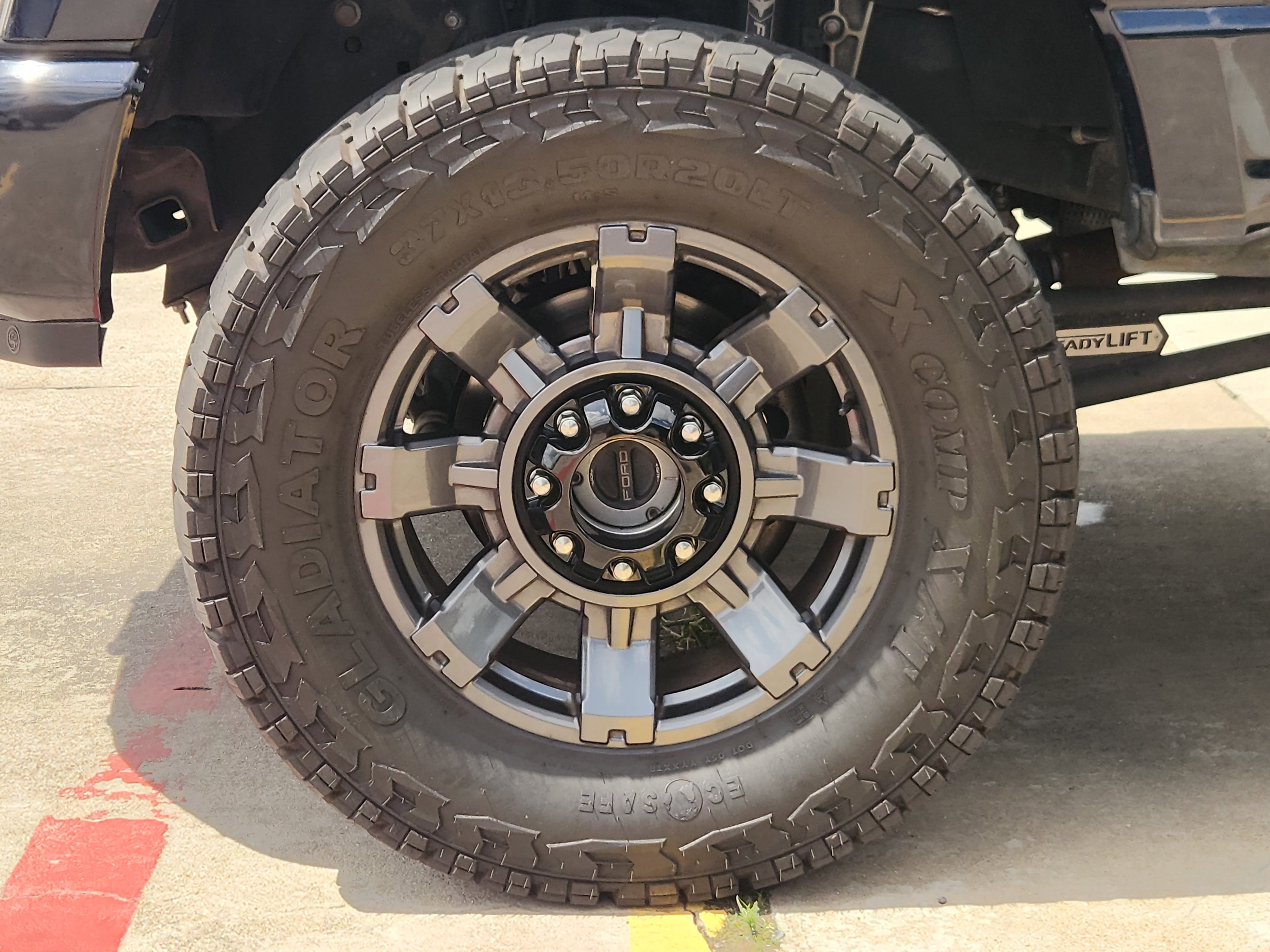 Certified 2023 Ford F250 4x4 Crew Cab Super Duty image 7
