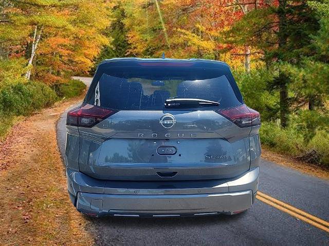 Certified 2026 Nissan Rogue SL AWD/4WD image 5