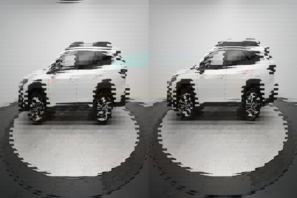 Used 2024 Subaru Outback Limited image 24