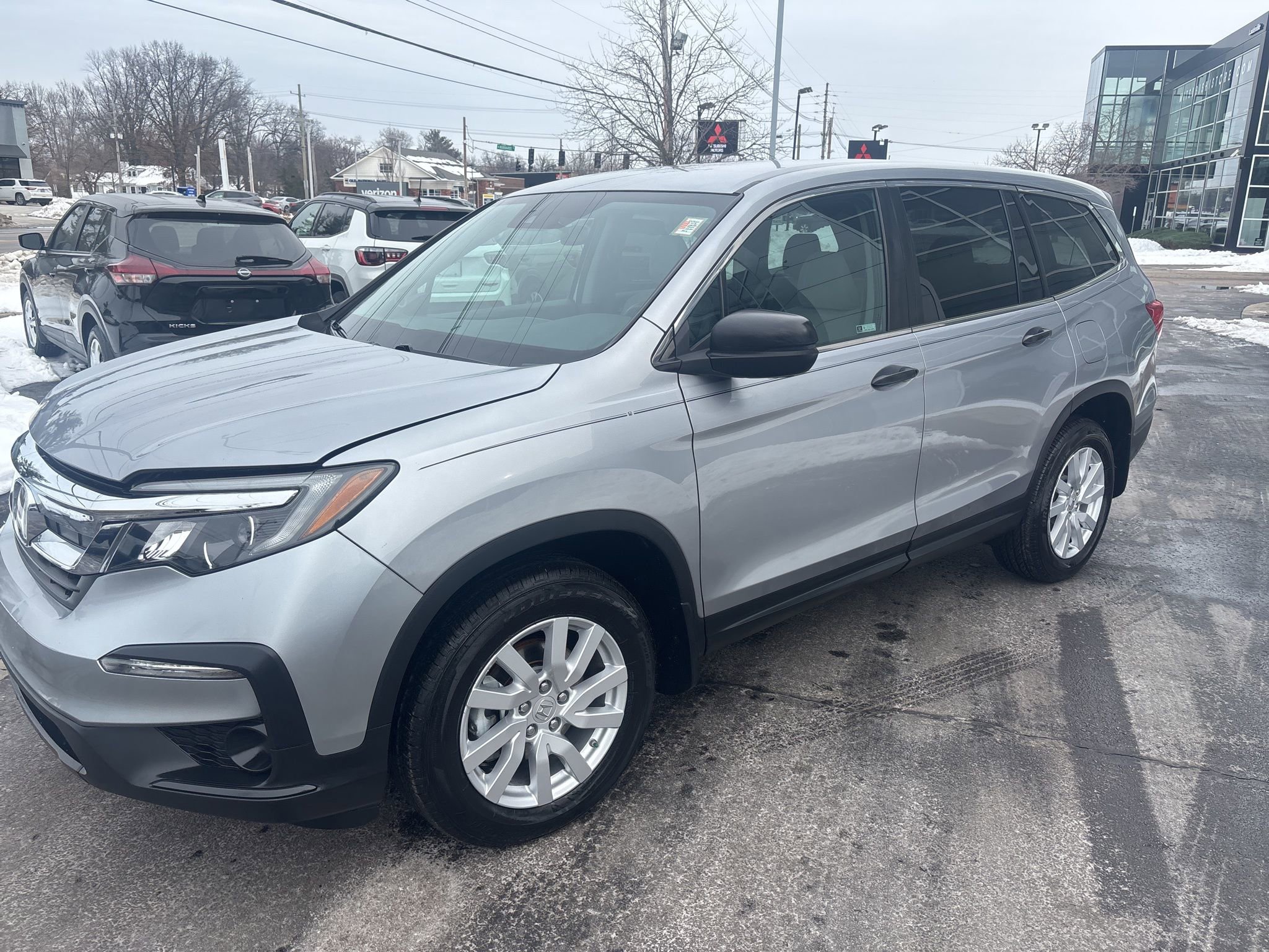 Used 2019 Honda Pilot LX image 10