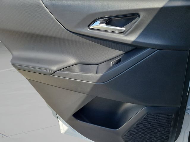 New 2026 Chevrolet Equinox LT w/ Safety and Technology Package image 13