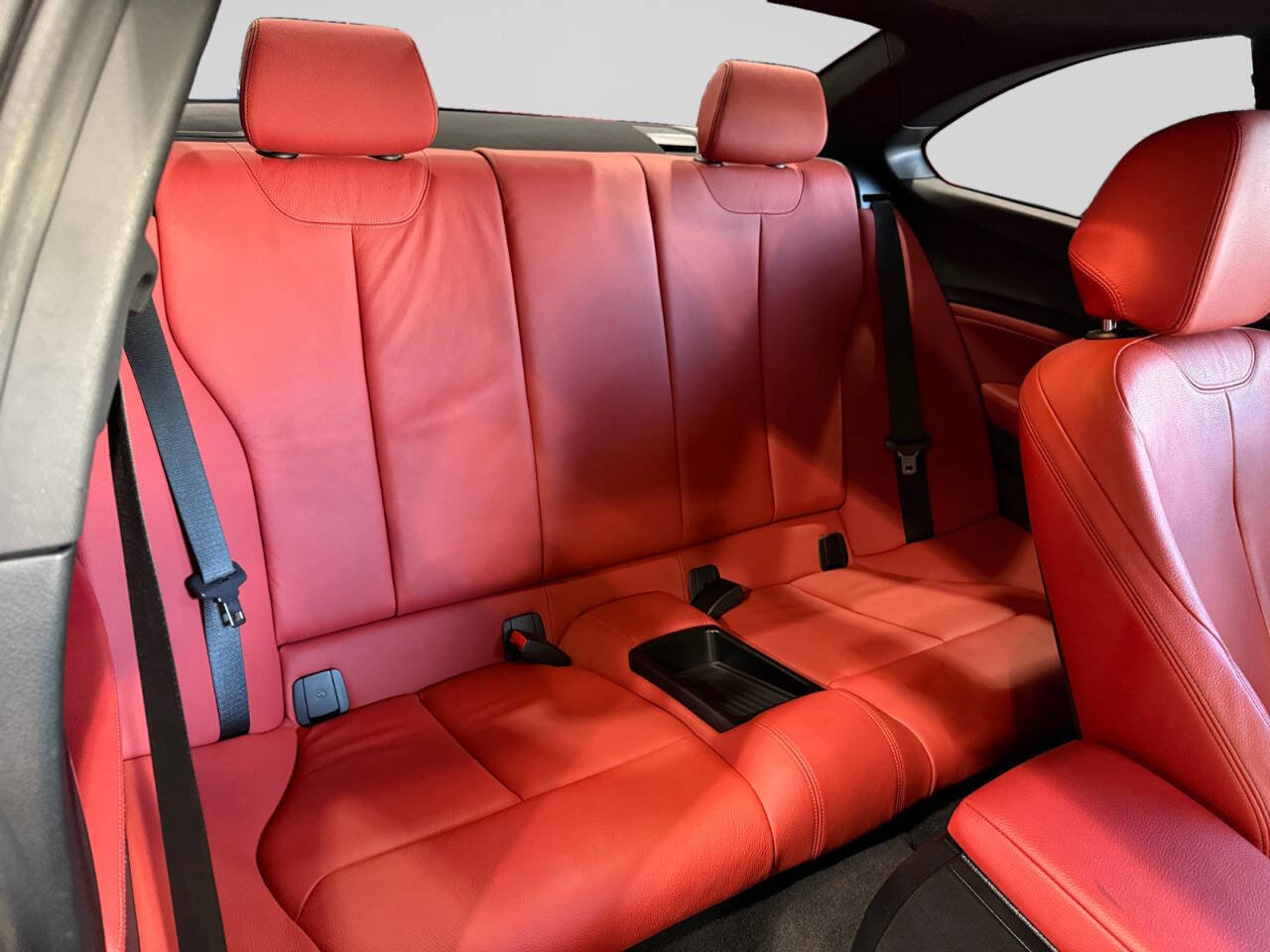 Used 2018 BMW M240i Coupe image 18