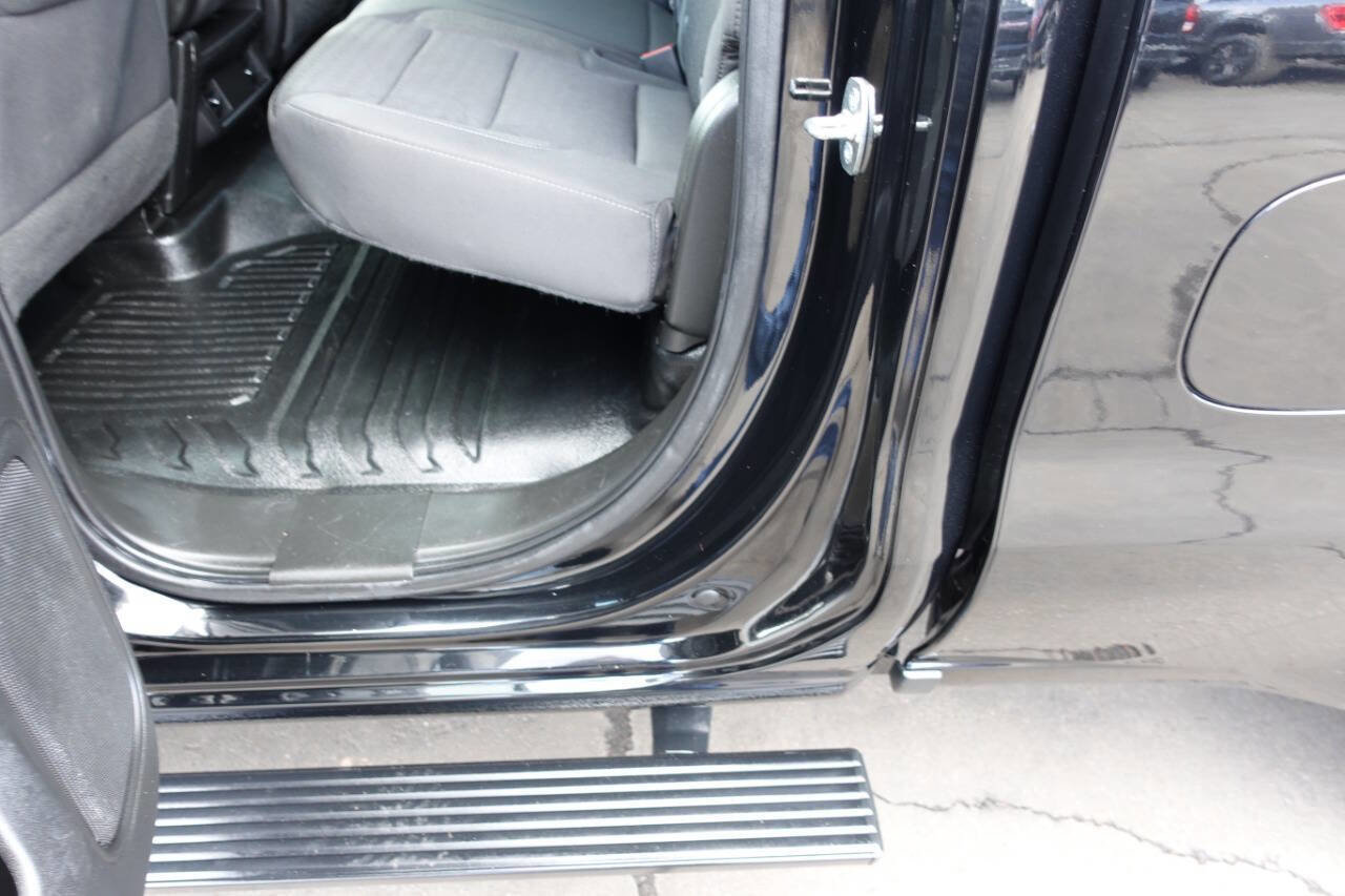 Used 2022 GMC Sierra 1500 Pro w/ Pro Value Package image 18