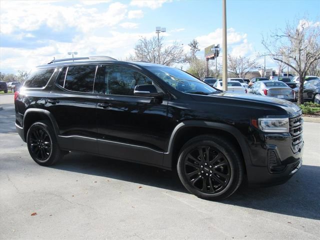Used 2023 GMC Acadia SLT w/ Elevation Edition image 2