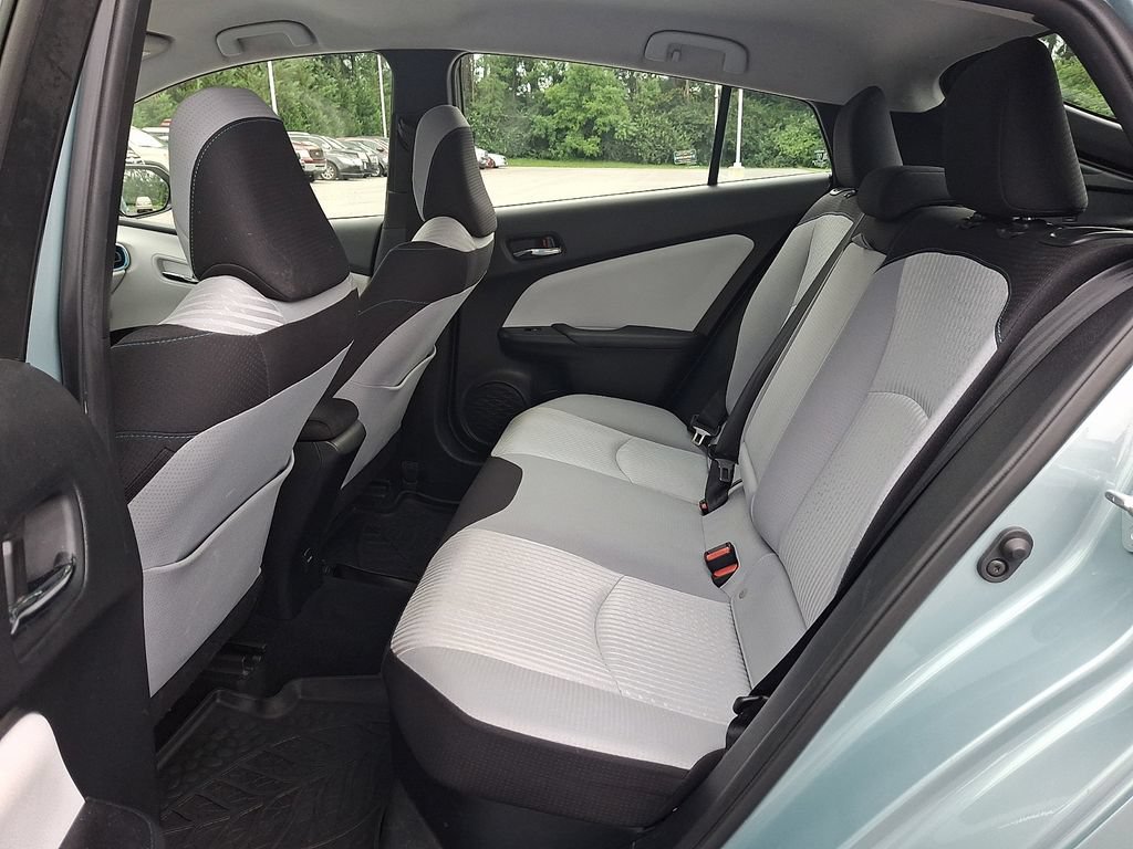 Certified 2018 Toyota Prius Three FWD image 10