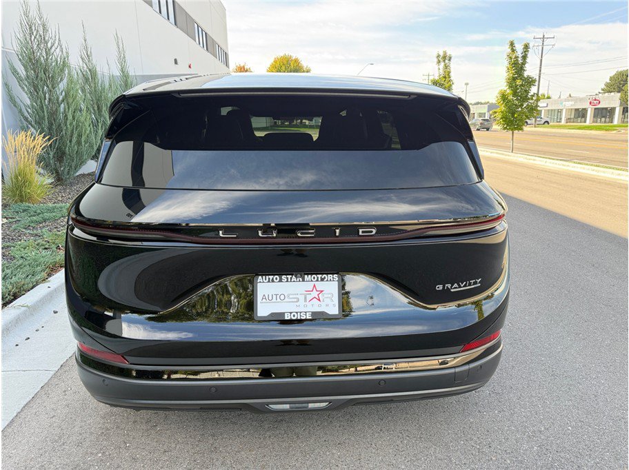 Used 2026 Lucid Gravity Grand Touring AWD/4WD image 47