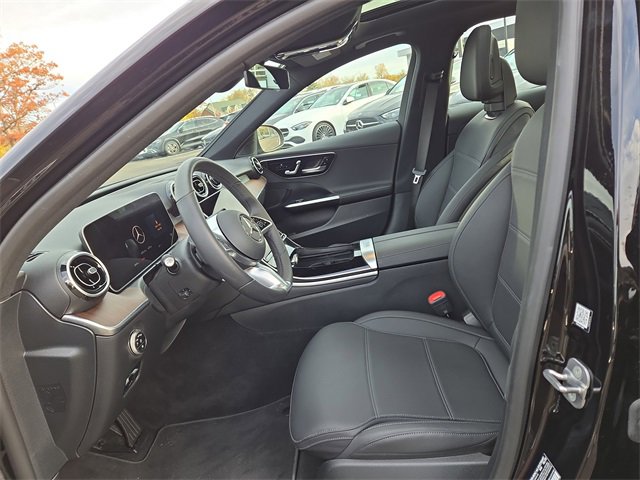 New 2025 Mercedes-Benz C 300 4MATIC Sedan image 22