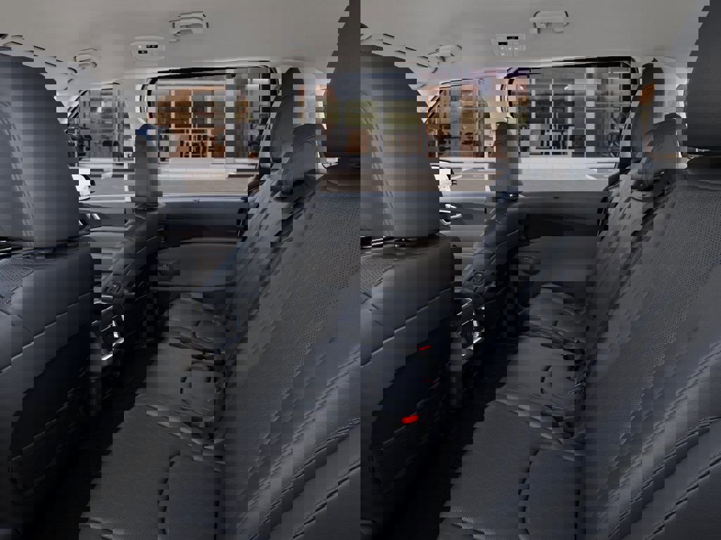 New 2026 Kia Carnival EX image 18