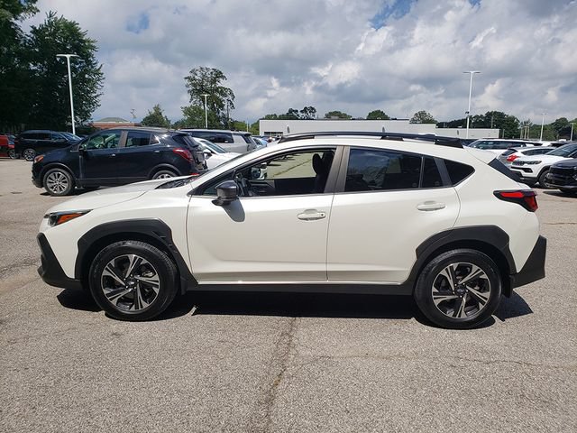 Used 2024 Subaru Crosstrek 2.0i Premium AWD/4WD image 3