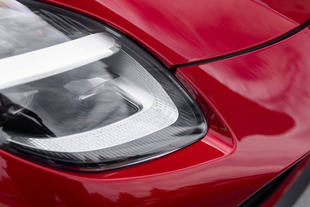 New 2025 Aston Martin Vanquish image 16