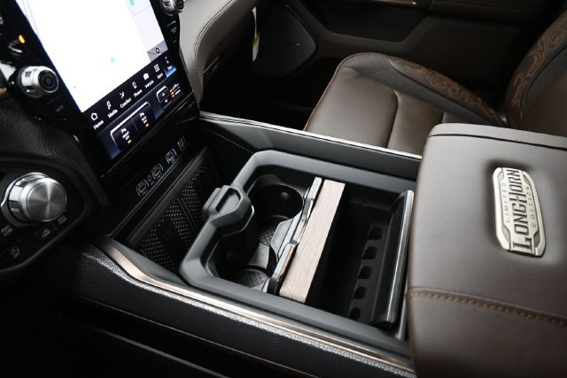 New 2027 RAM 1500 Limited AWD/4WD image 12