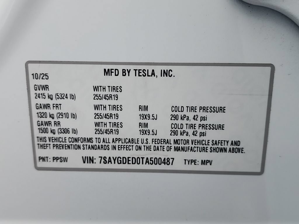 Used 2026 Tesla Model Y 2WD image 29