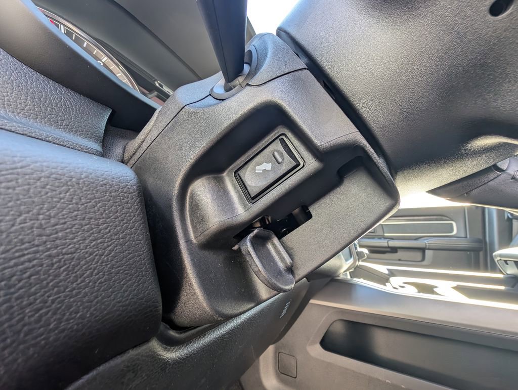 Used 2022 RAM 3500 Big Horn w/ Level A Equipment Group image 40