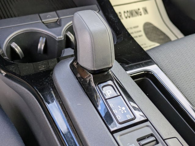 Used 2025 Toyota Prius LE image 11