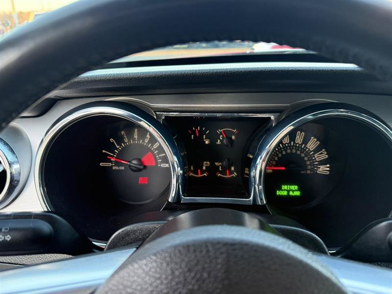 Used 2008 Ford Mustang GT Premium image 25