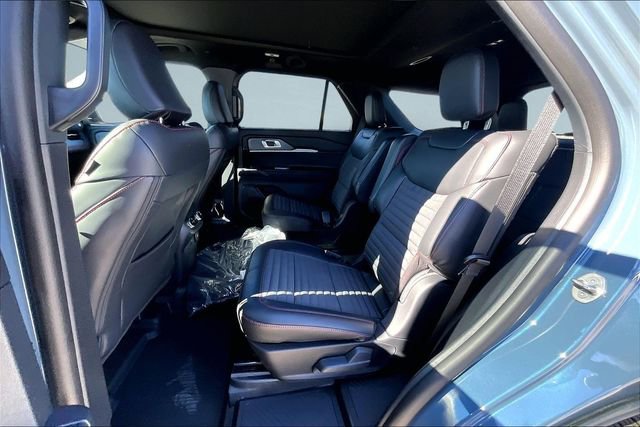 New 2026 Ford Explorer ST-Line w/ ST-Line Street Pack image 9