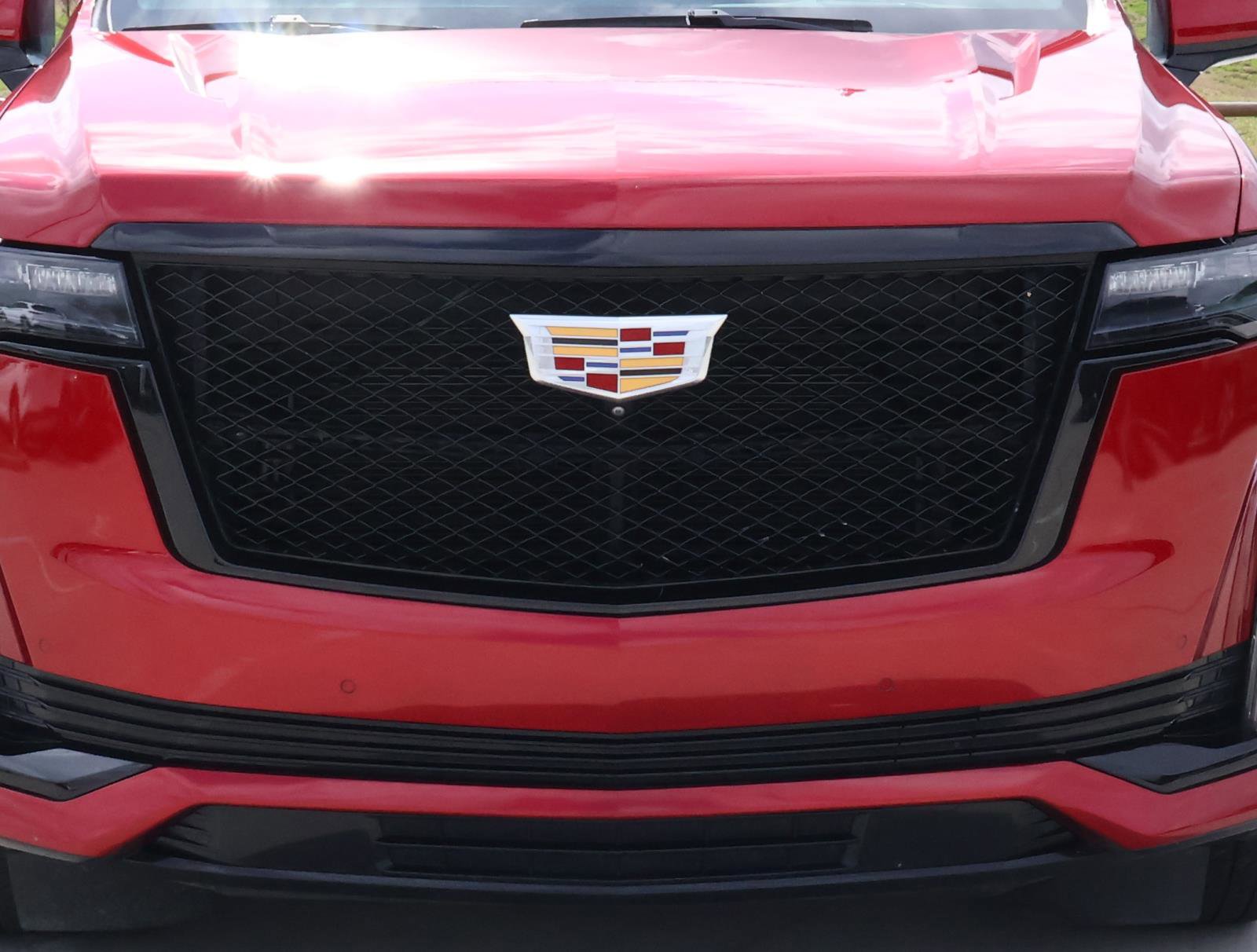 Certified 2022 Cadillac Escalade ESV Sport w/ Touring Package image 8