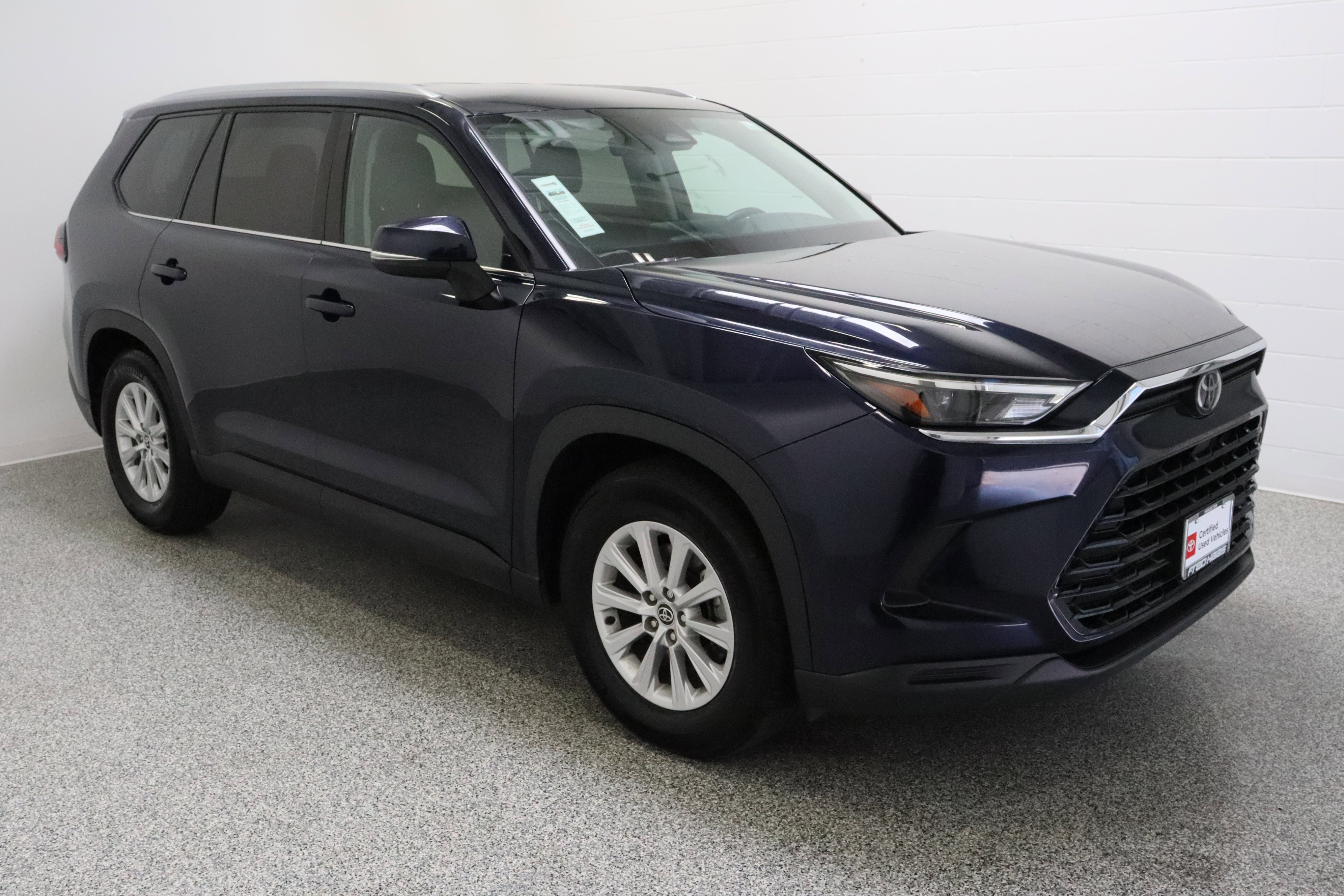 Certified 2025 Toyota Grand Highlander FWD image 4