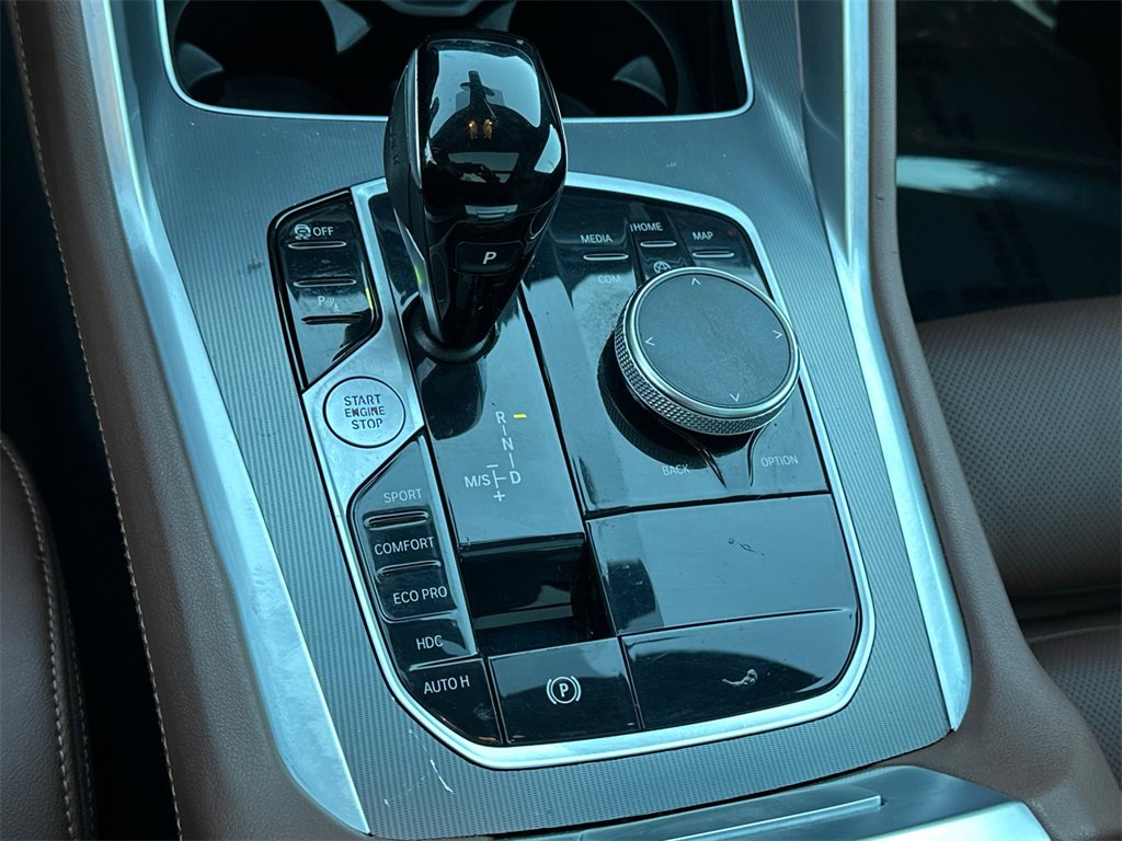 Used 2023 BMW X6 xDrive40i w/ M Sport Package image 31