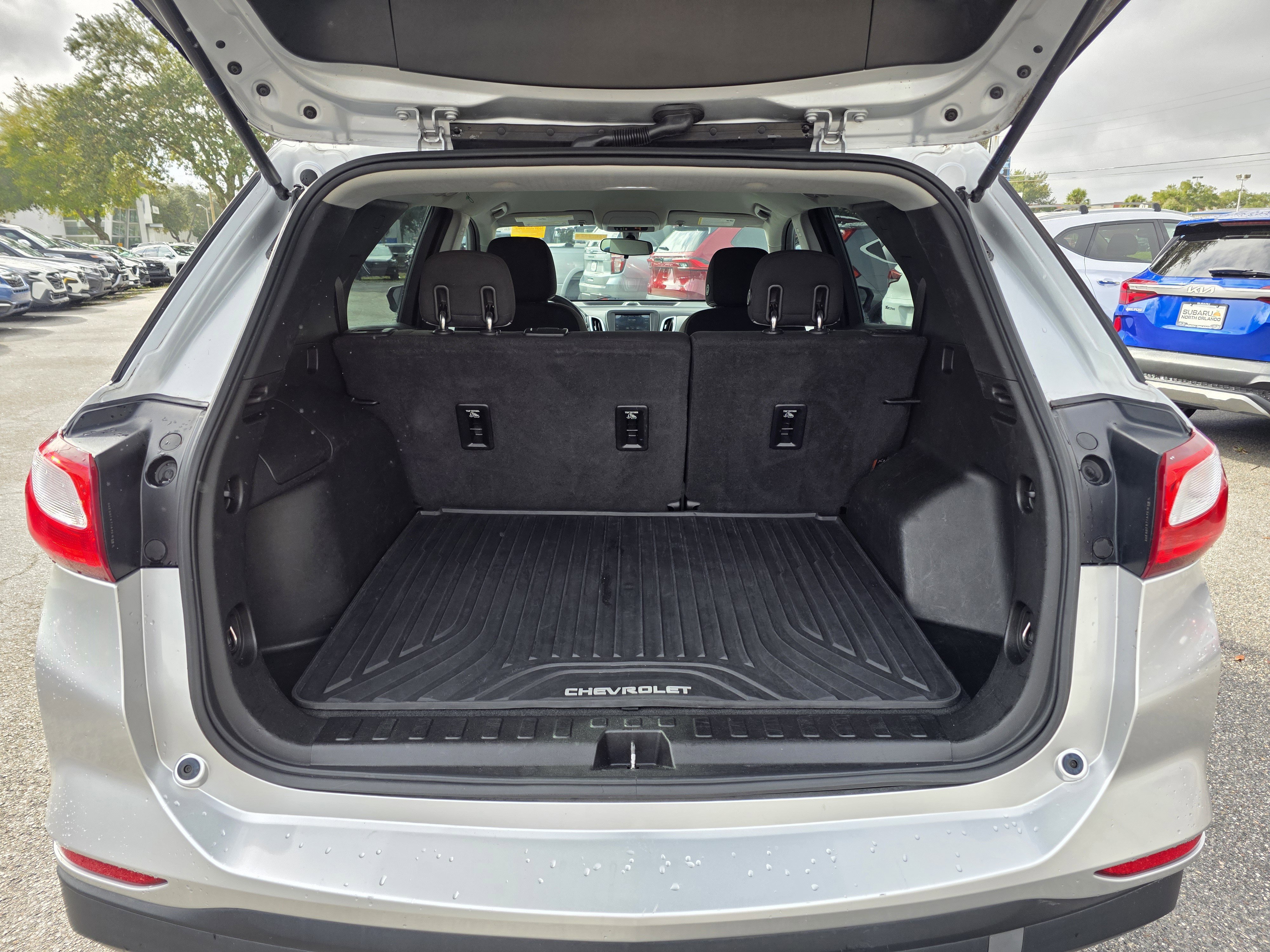 Used 2019 Chevrolet Equinox LS image 9