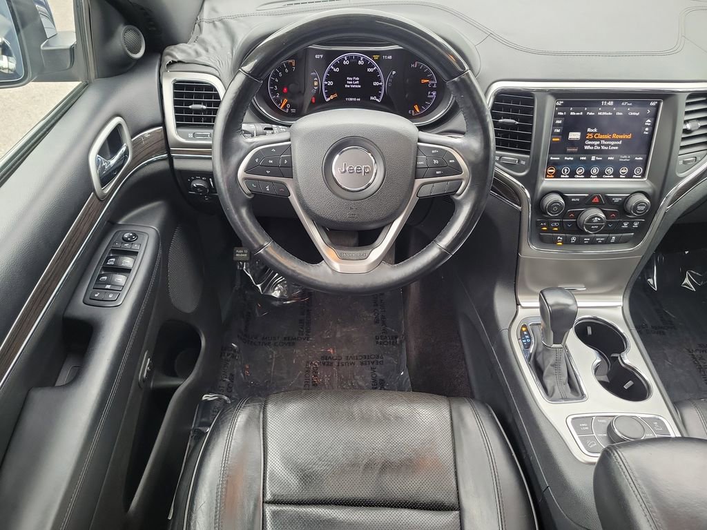 Used 2018 Jeep Grand Cherokee Overland AWD/4WD image 14