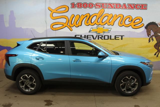 Used 2025 Chevrolet Trax LT w/ Driver Confidence Package