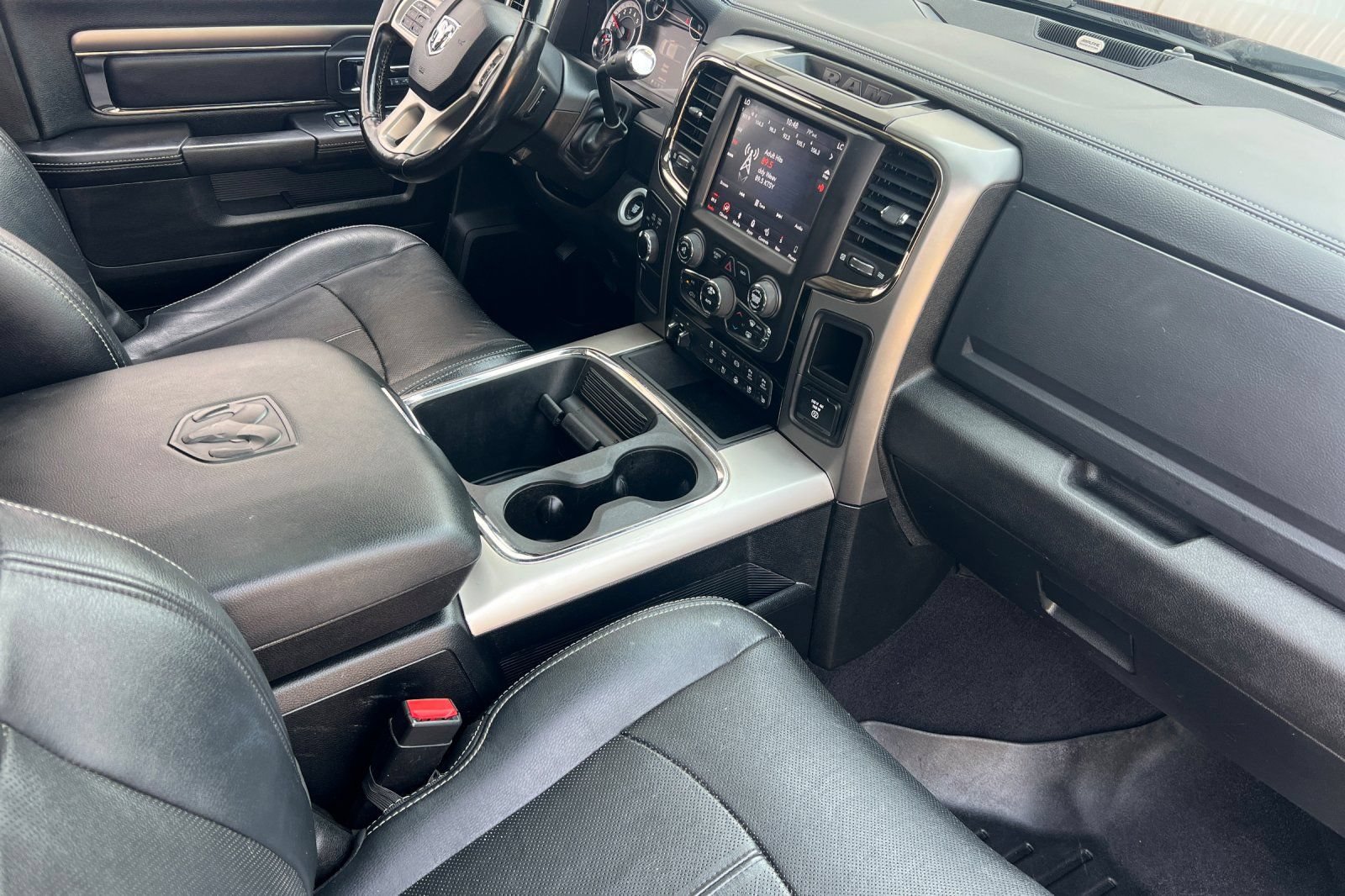 Used 2018 RAM 3500 Laramie w/ Sport Appearance Group AWD/4WD image 12