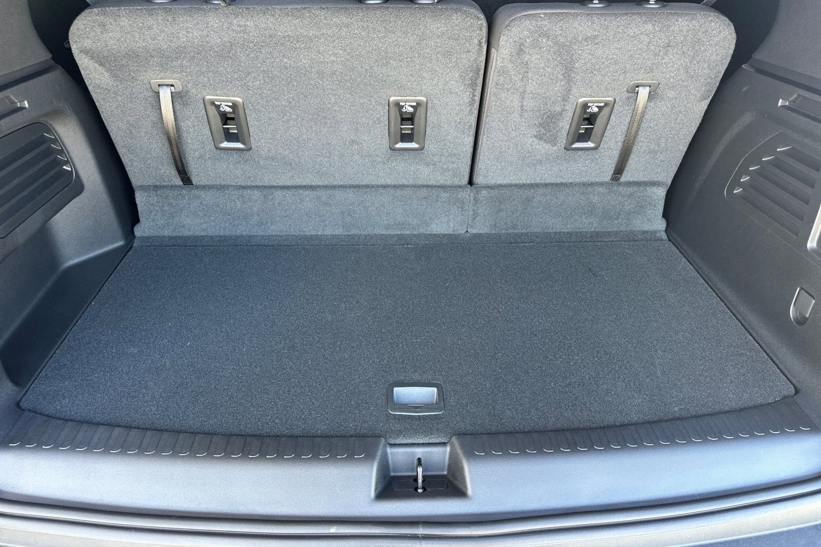 New 2026 GMC Acadia Elevation w/ Black Edition image 17