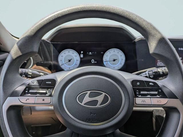 Used 2024 Hyundai Elantra SEL FWD image 29