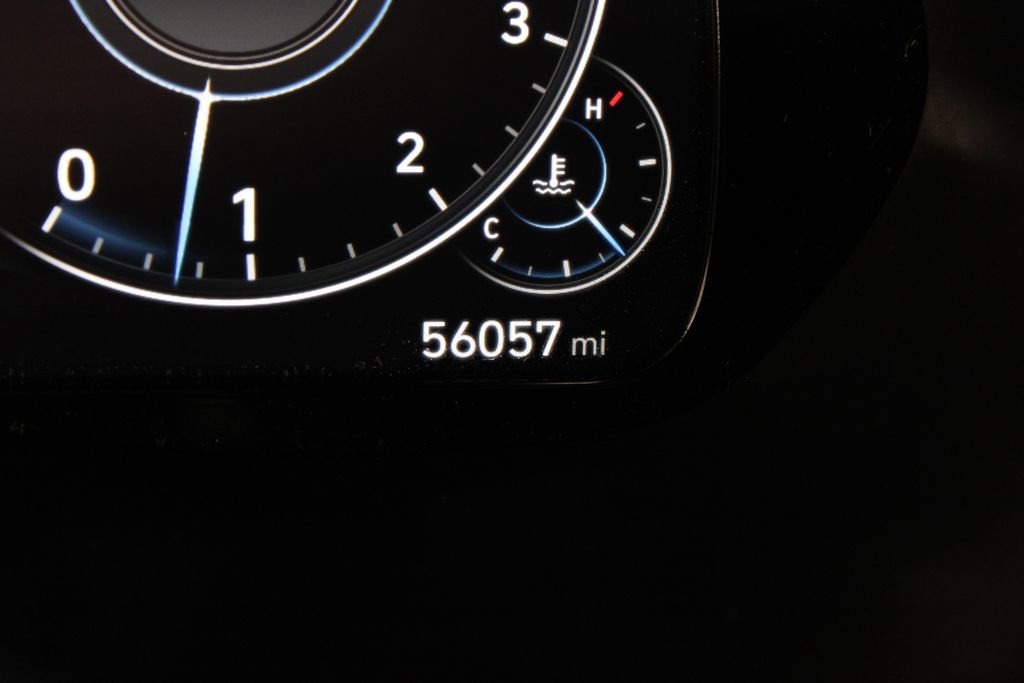 Used 2022 Hyundai Palisade Calligraphy image 32