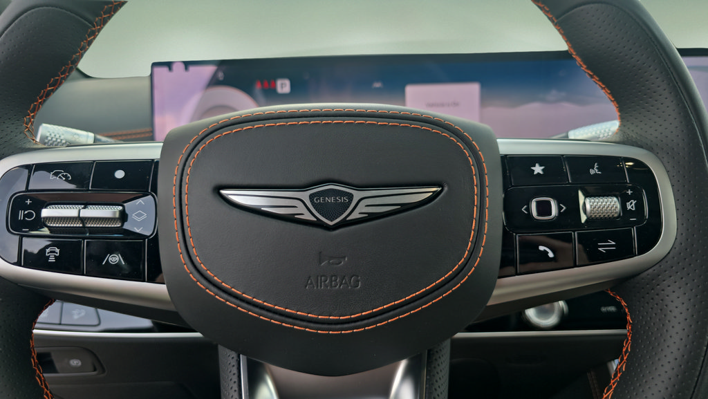 New 2026 Genesis GV70 3.5T Sport Prestige AWD/4WD image 15