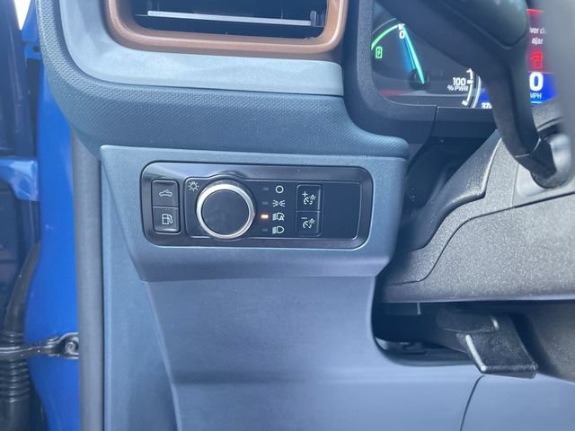 Used 2024 Ford Maverick Lariat FWD image 18