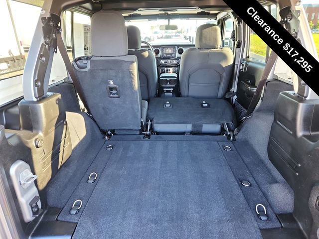 Used 2018 Jeep Wrangler Unlimited Sport S image 29