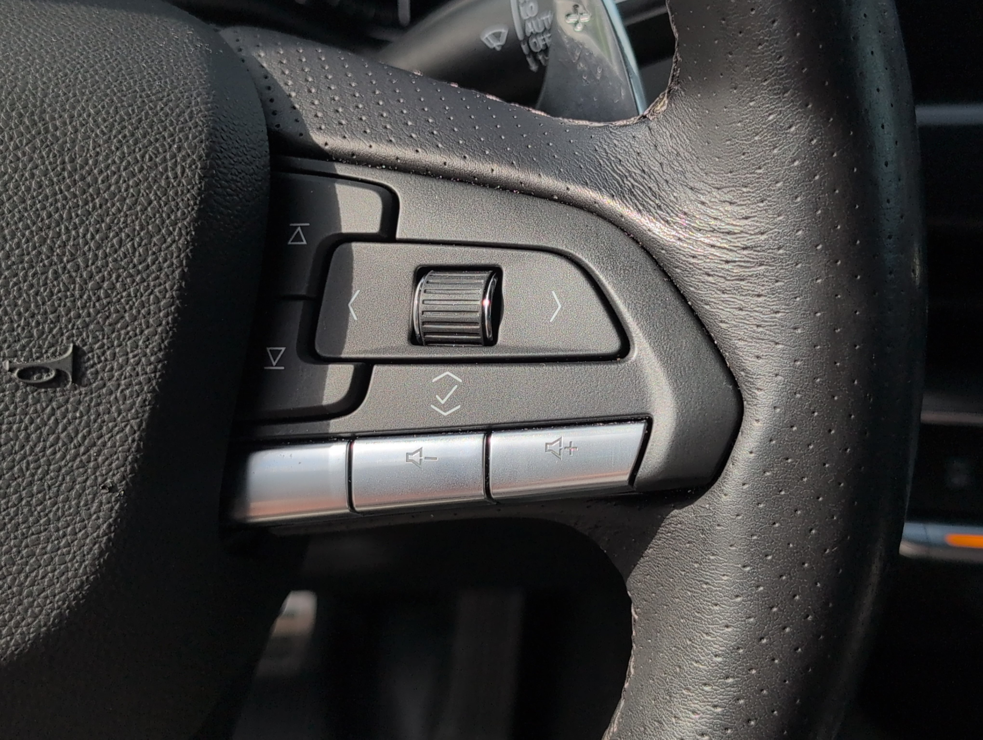 Certified 2024 Cadillac CT5 Sport RWD image 26