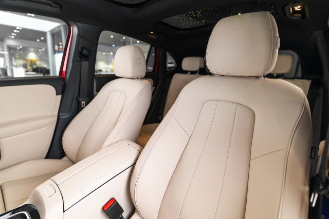 New 2026 Mercedes-Benz GLA 250 4MATIC image 5