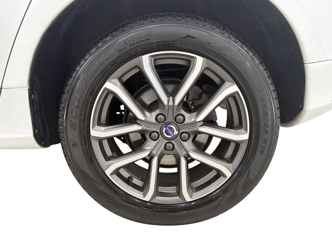 Used 2016 Volvo XC60 T5 Premier w/ Proximity Package AWD/4WD image 9