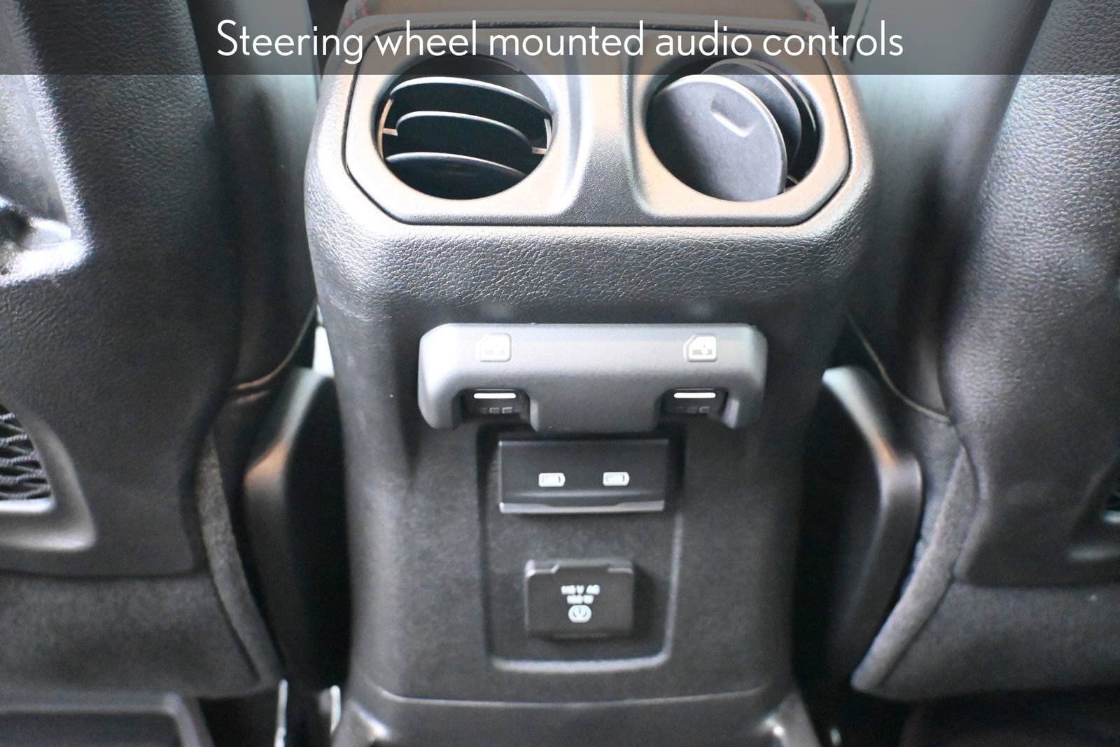 New 2025 Jeep Wrangler Unlimited Rubicon w/ Convenience Group image 21