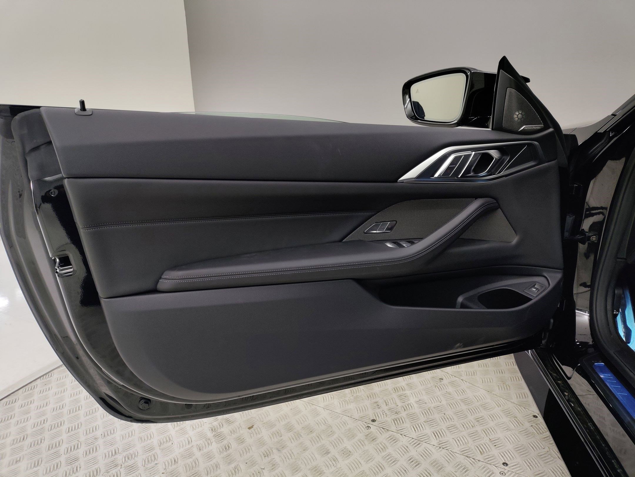 New 2026 BMW M4 xDrive Competition w/ Executive Package image 11