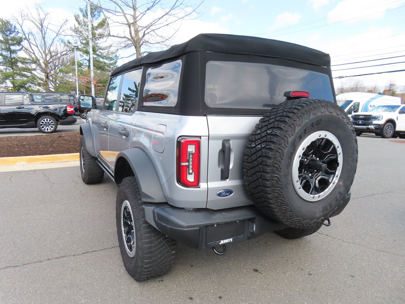 Certified 2022 Ford Bronco Badlands w/ Sasquatch Package image 7