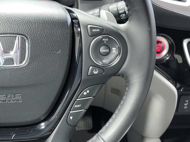 Used 2017 Honda Pilot Touring image 27
