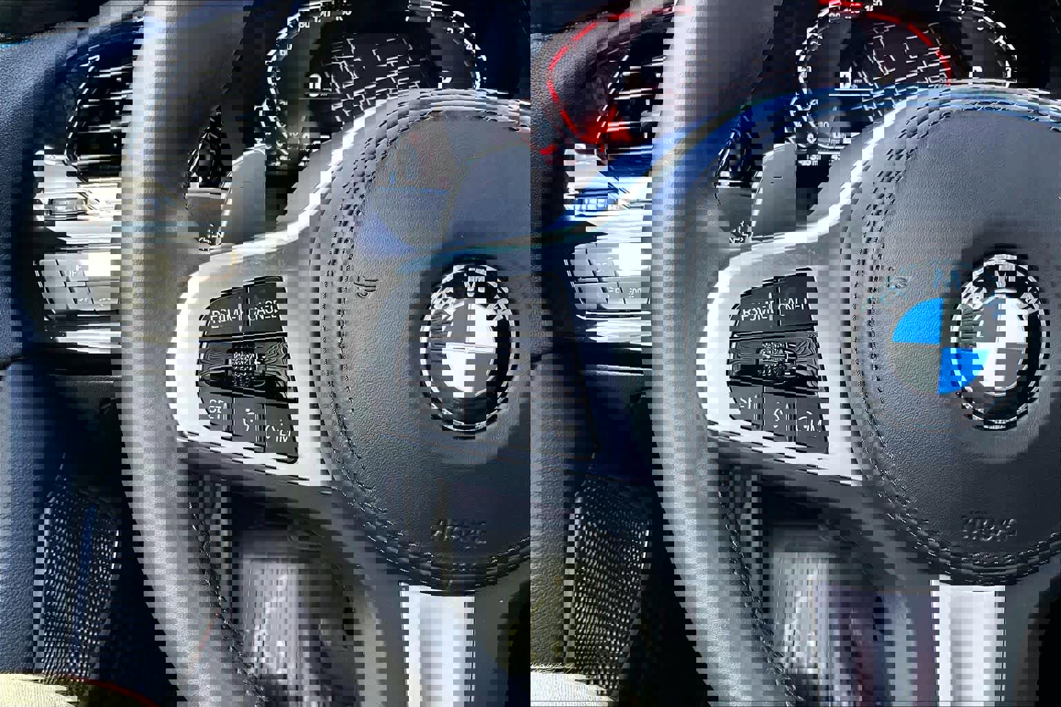 Used 2024 BMW Z4 sDrive30i w/ Shadowloine Package image 24