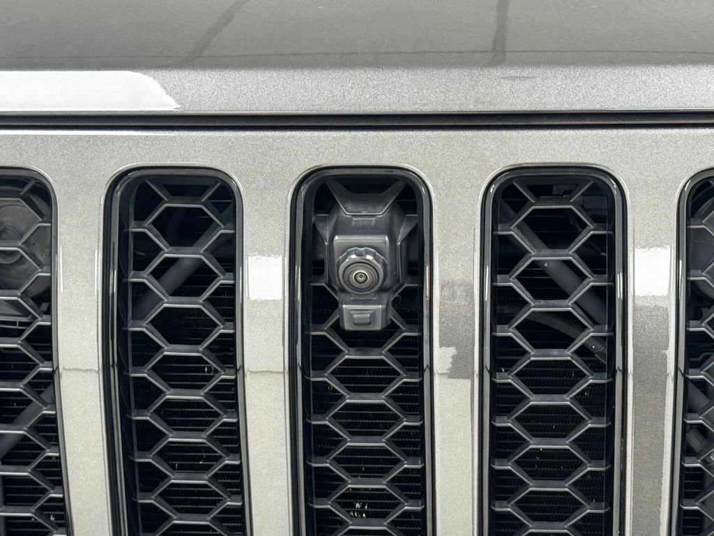 Used 2021 Jeep Wrangler Unlimited Sahara image 36